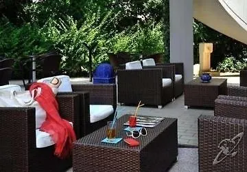 Due Pavoni Hotel 3*