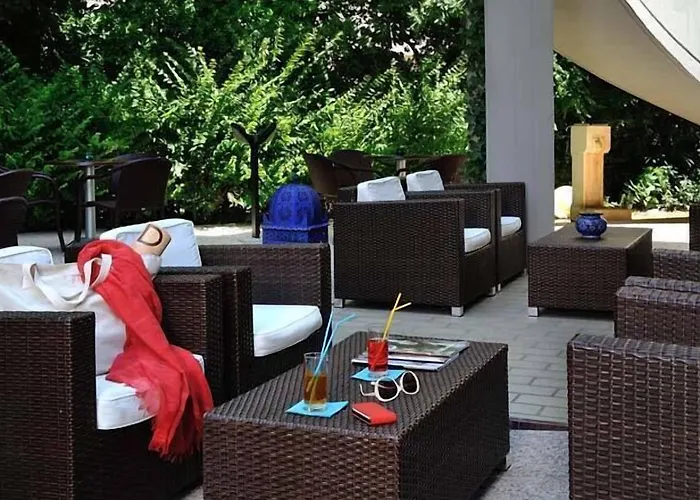 Due Pavoni Otel Pesaro